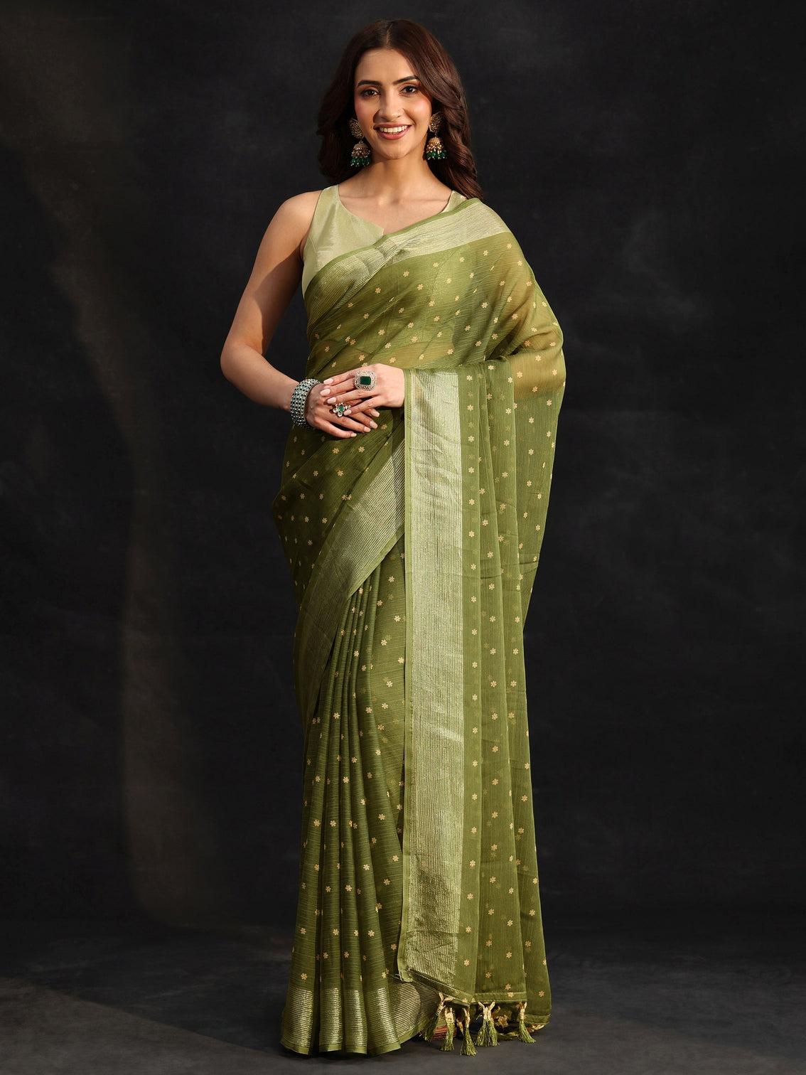 Mameraa Moss Green Floral Printed Chiffon Saree - Mameraa