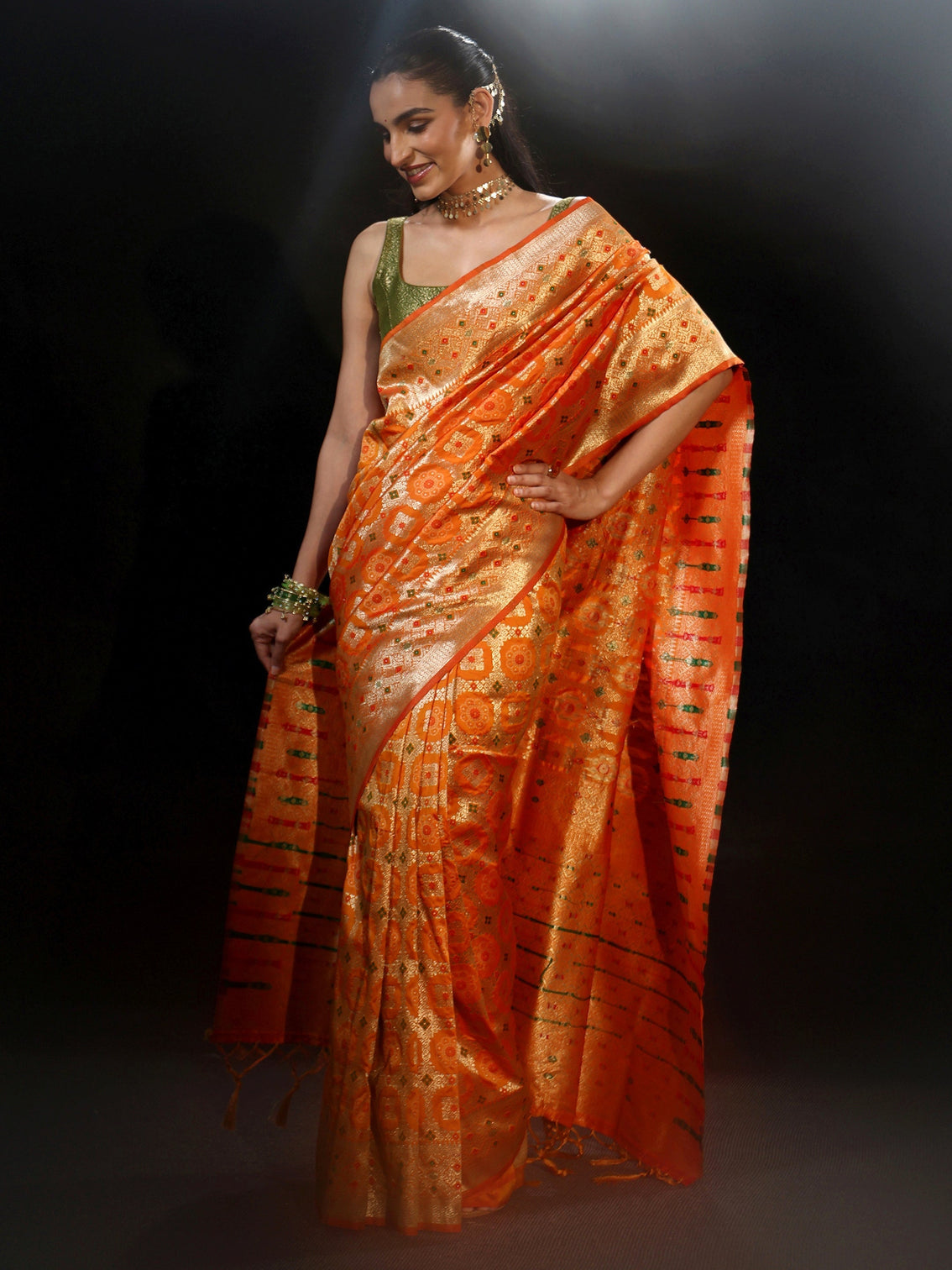 Mameraa Mustard Banarasi Silk Blend Saree