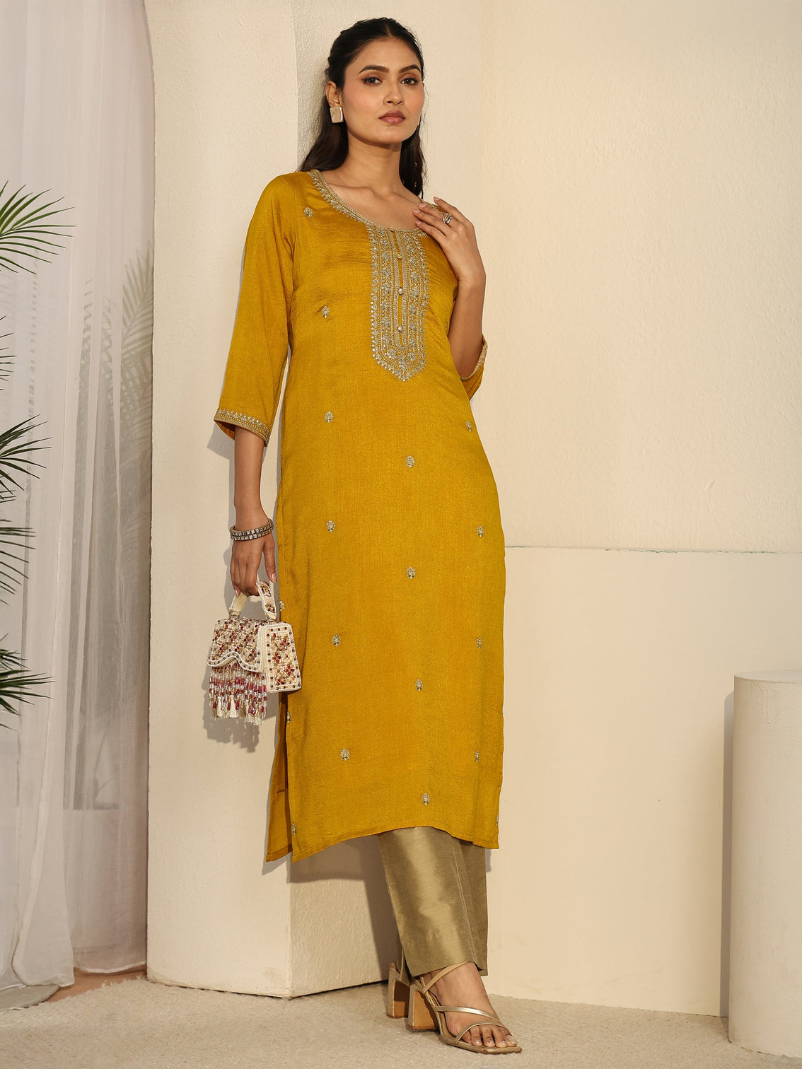 Mameraa Mustard Floral Embroidered Silk Blend Straight Kurta