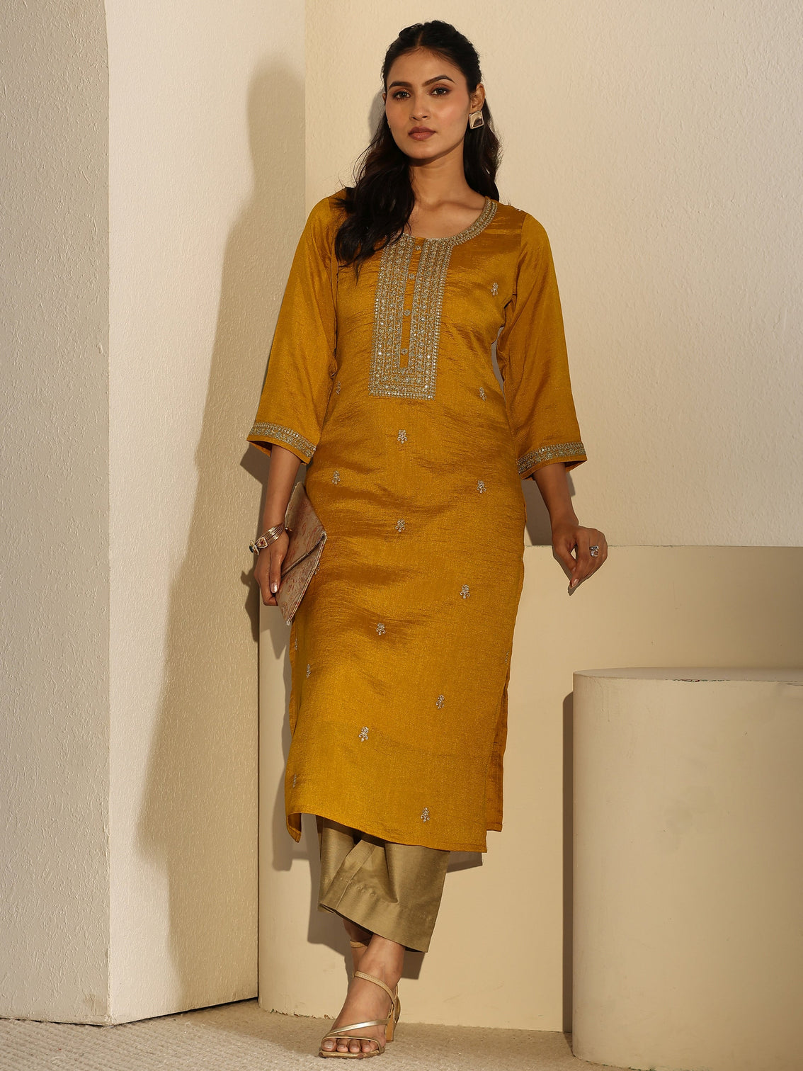 Mameraa Mustard Floral Embroidered Silk Blend Straight Kurta