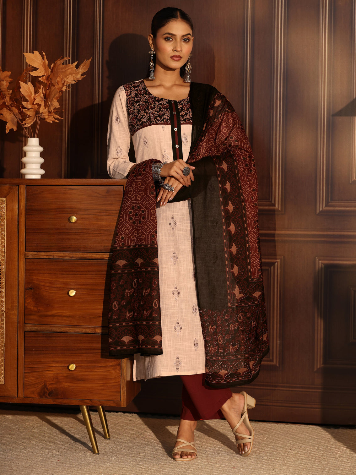 Mameraa Off White Embroidered Cotton Blend Straight Suit Set