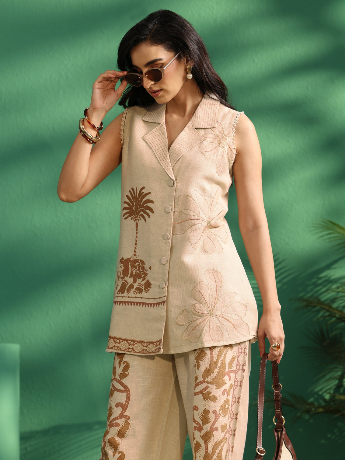 Mameraa Off White Ethnic Embroidered Cotton Co-Ord Set
