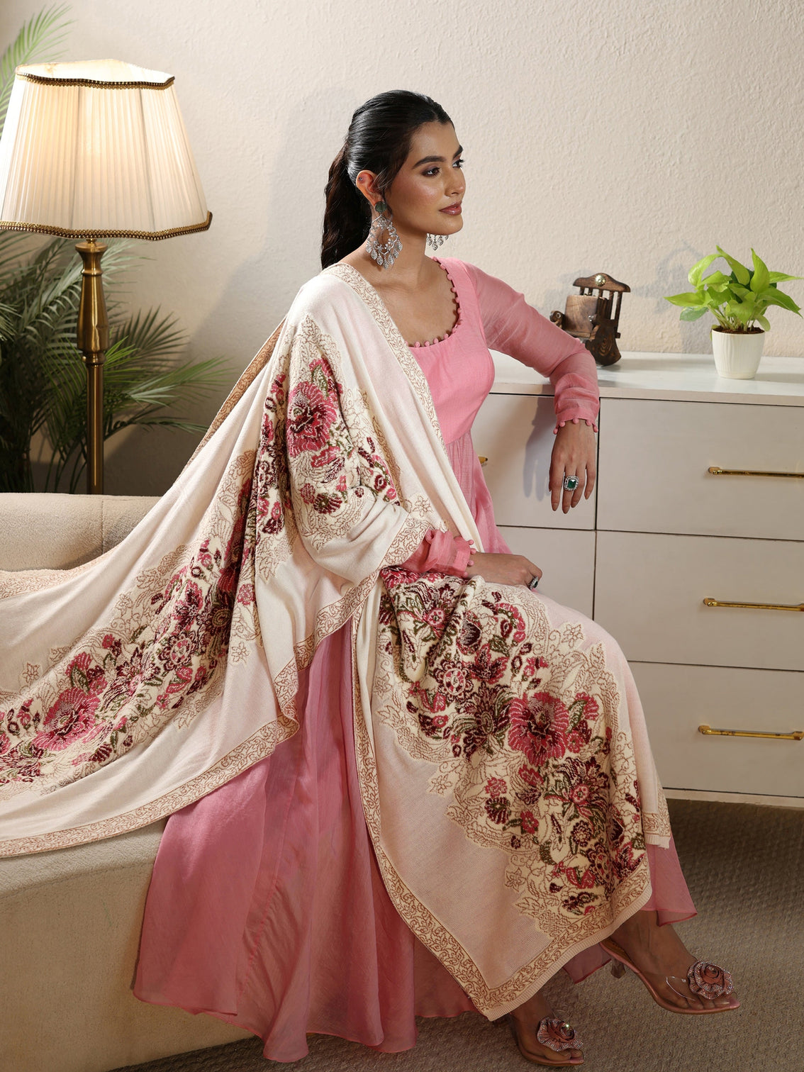 Mameraa Off White Floral Knitted Acrylic Shawl