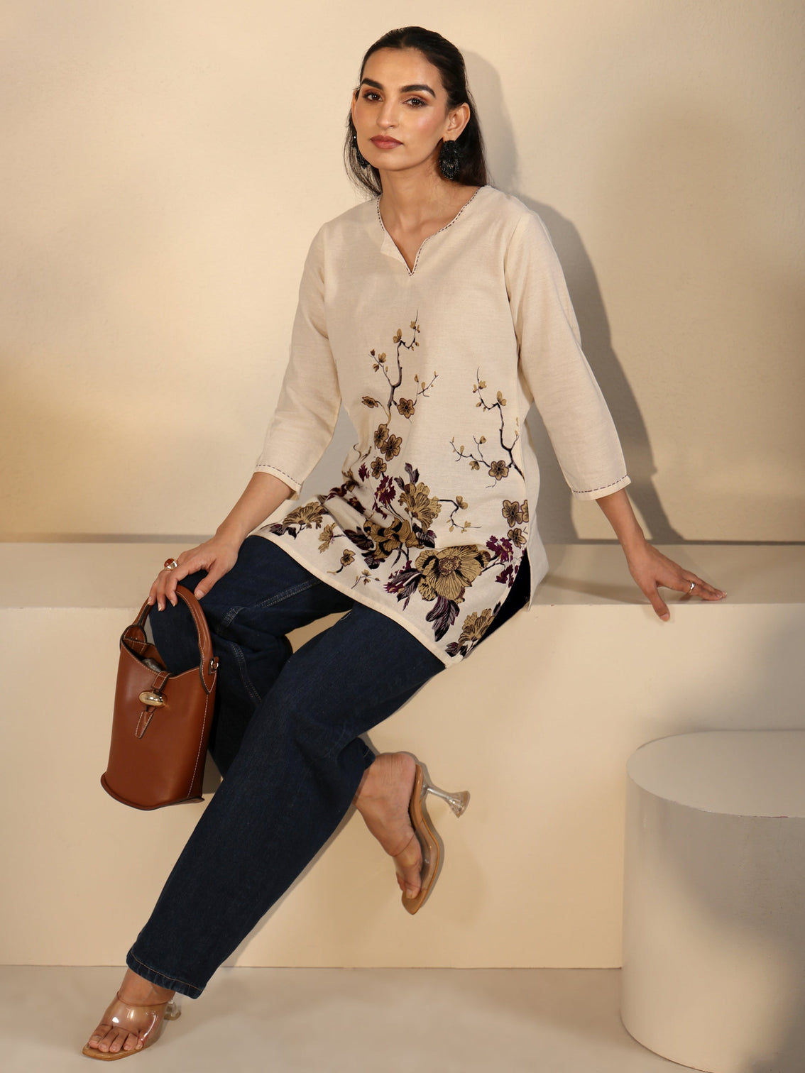 Mameraa Off White Floral Printed Cotton Blend Short Kurti