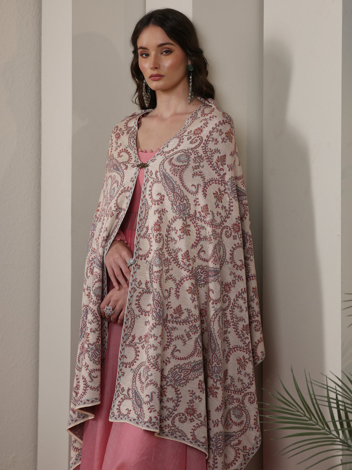 Mameraa Off White Paisley Knitted Acrylic Wrap Shawl