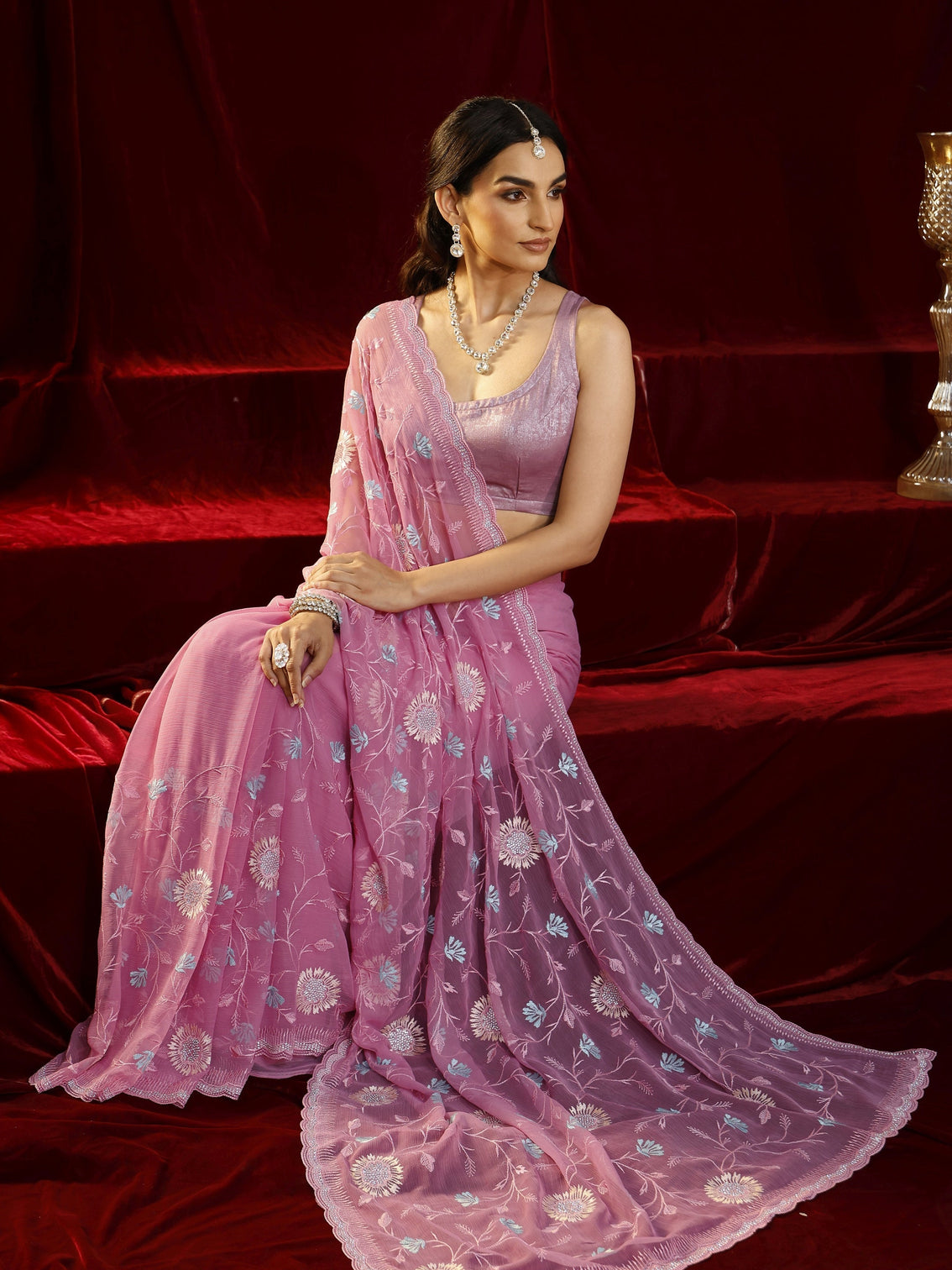 Mameraa Pink Floral Embroidered Chiffon Saree