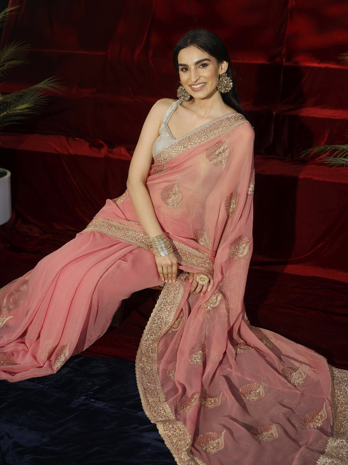 Mameraa Pink Floral Embroidered Chiffon Saree