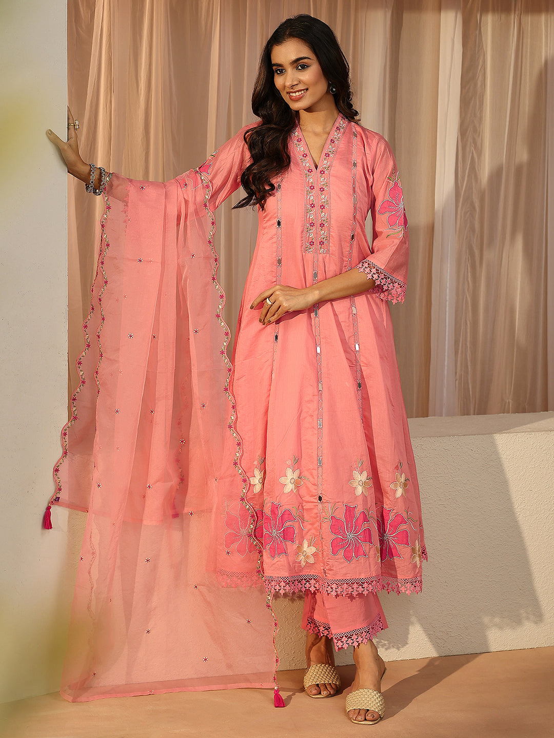 Mameraa Pink Floral Embroidered Silk Blend A-Line Suit Set With Dupatta