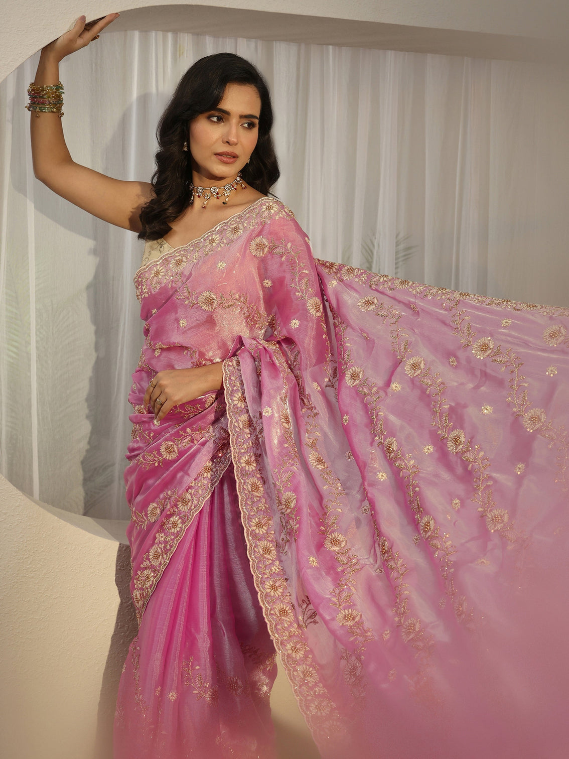 Mameraa Pink Floral Embroidered Tissue Saree
