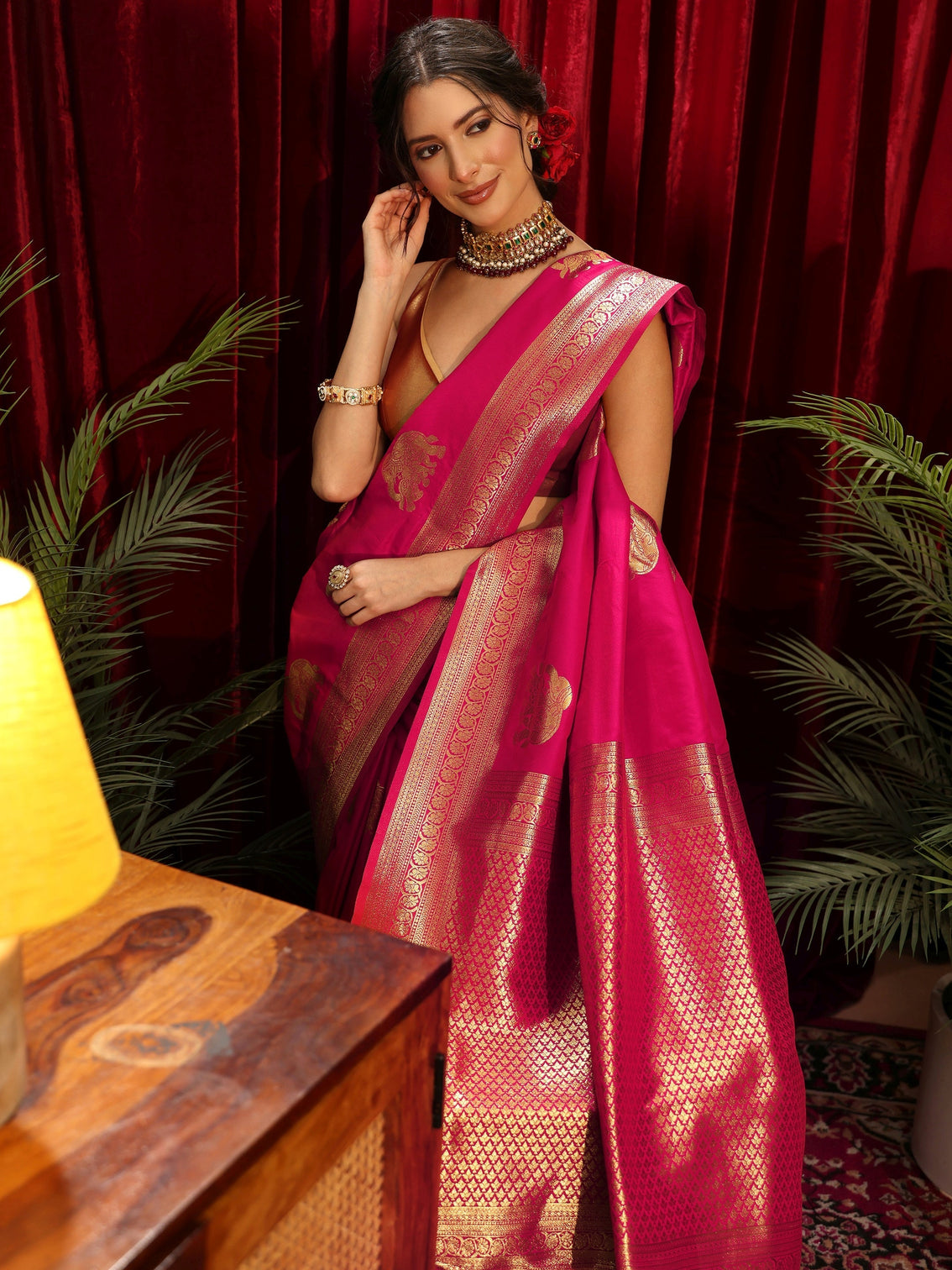 Mameraa Rani Pink Elephant Motif Kanjeevaram Silk Blend Saree