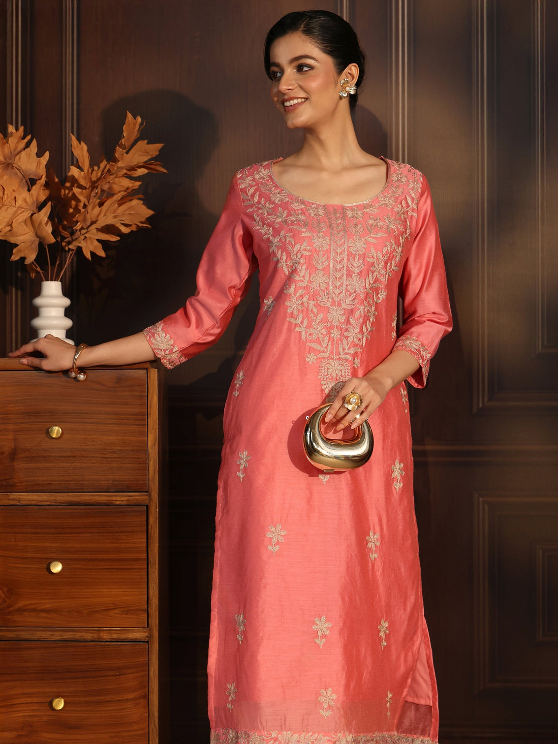 Mameraa Rose Pink Floral Embroidered Silk Blend Straight Kurta - Mameraa