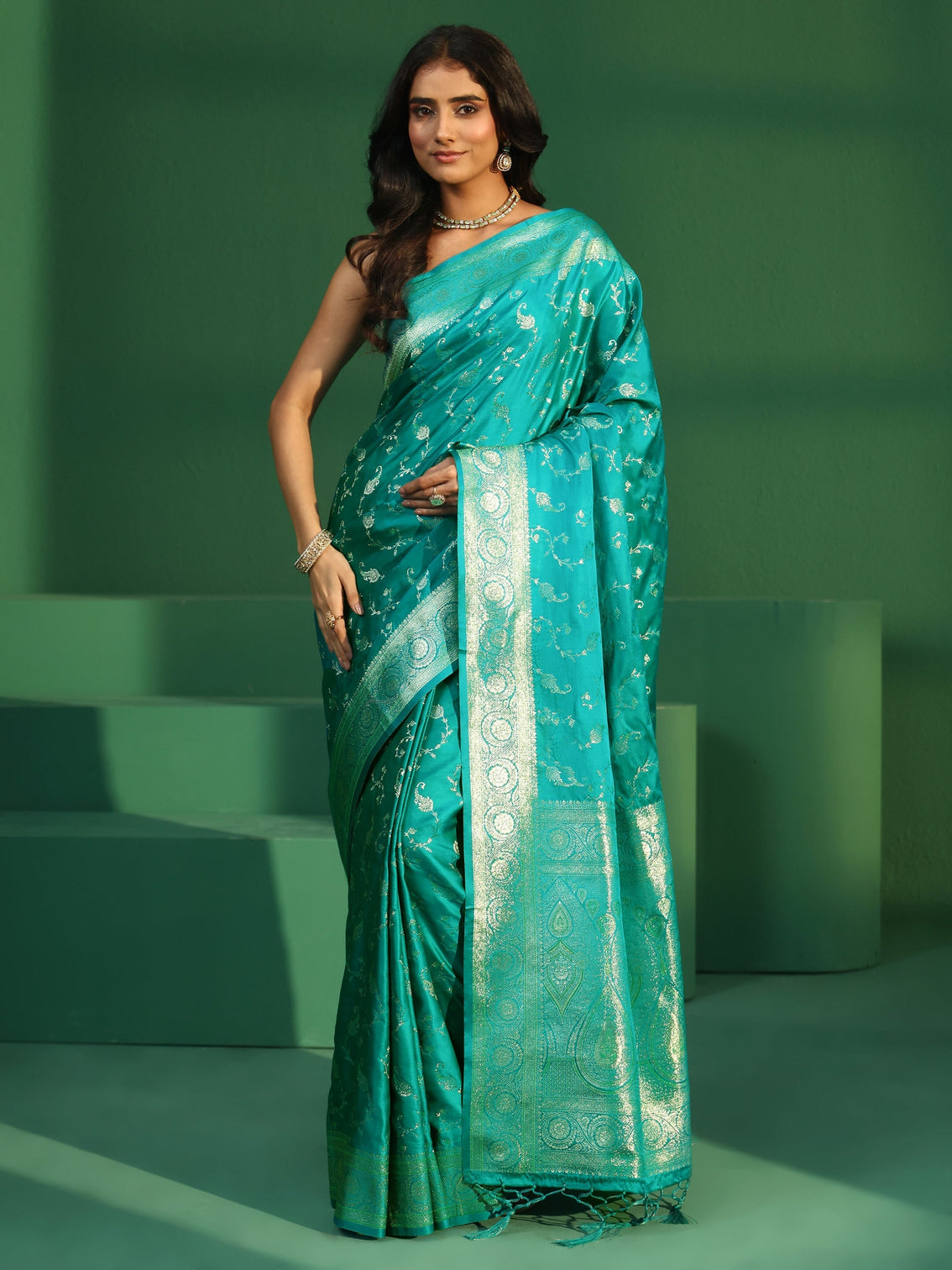 Mameraa Sea Green Banarasi Silk Blend Saree