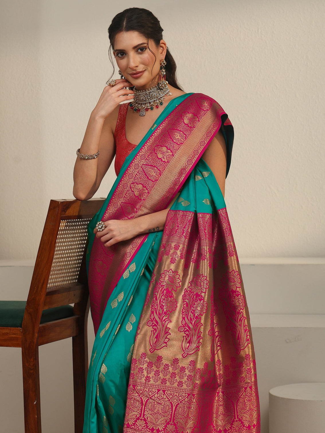 Mameraa Sea Green and Pink Banarasi Silk Blend Saree