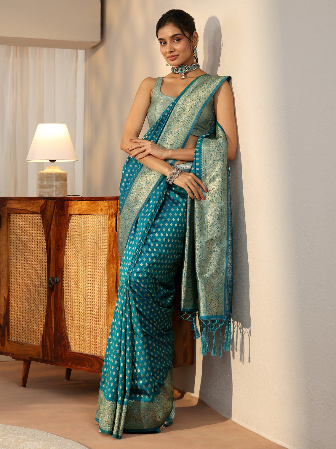 Mameraa Teal Blue Banarasi Silk Blend Saree