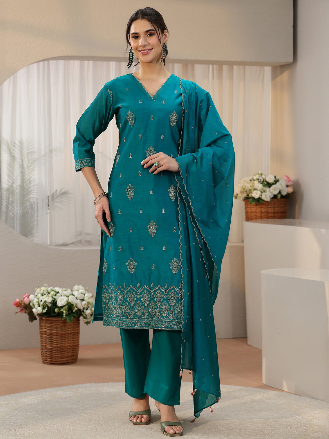 Mameraa Teal Blue Embroiderd Chanderi Silk Straight Suit Set