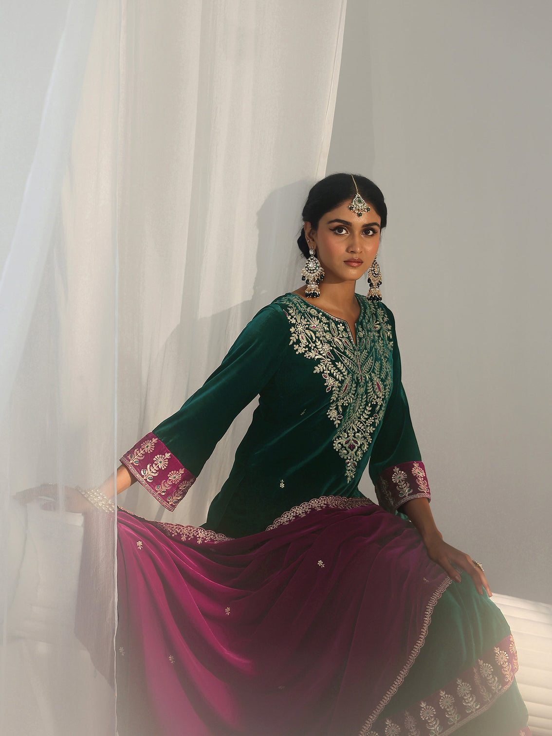 Mameraa Teal Green Yoke Design Velvet Straight Suit Set