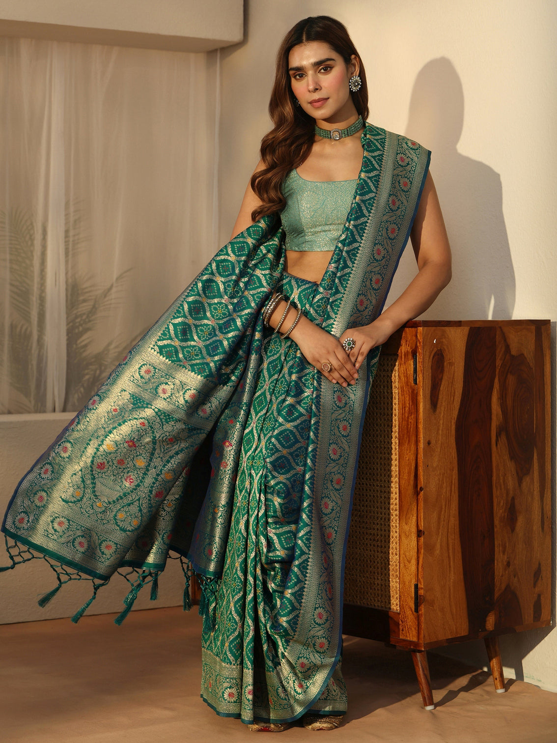 Mameraa Turquoise Blue Bandhani Print Woven Silk Blend Saree
