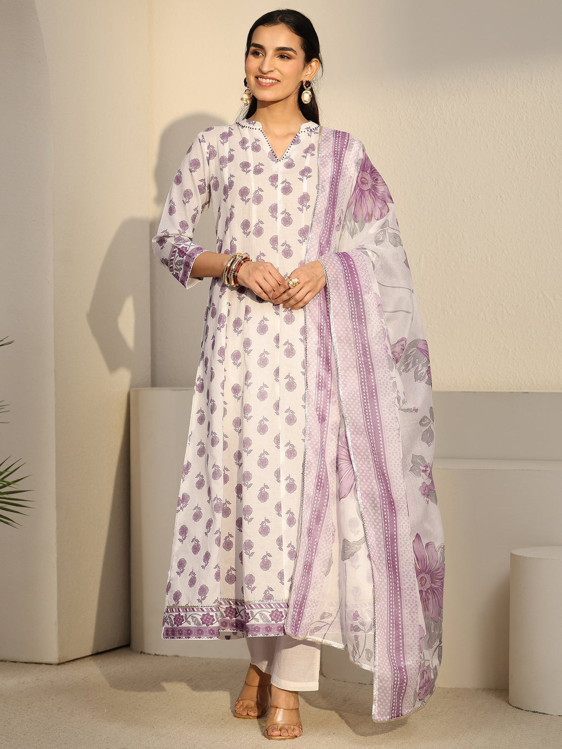 Mameraa White Floral Printed Cotton Anarkali Suit Set