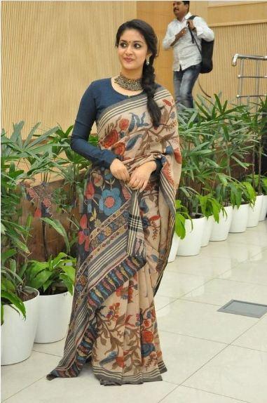 Peach Linen Flower Printed Saree with Dark Grey Blouse