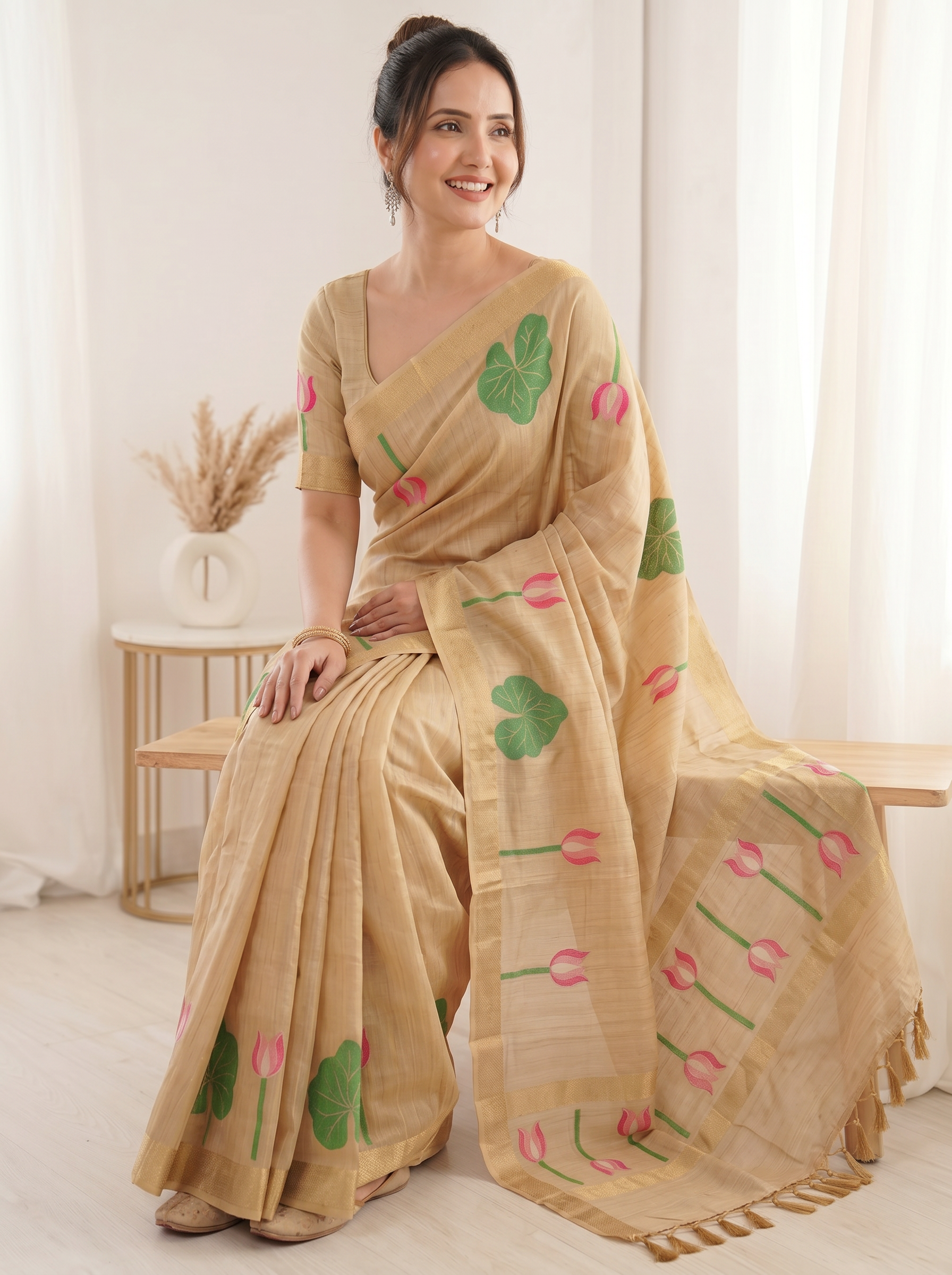 Chicko Premium Soft Linen Cotton Saree with Meenakari Lotus Pallu
