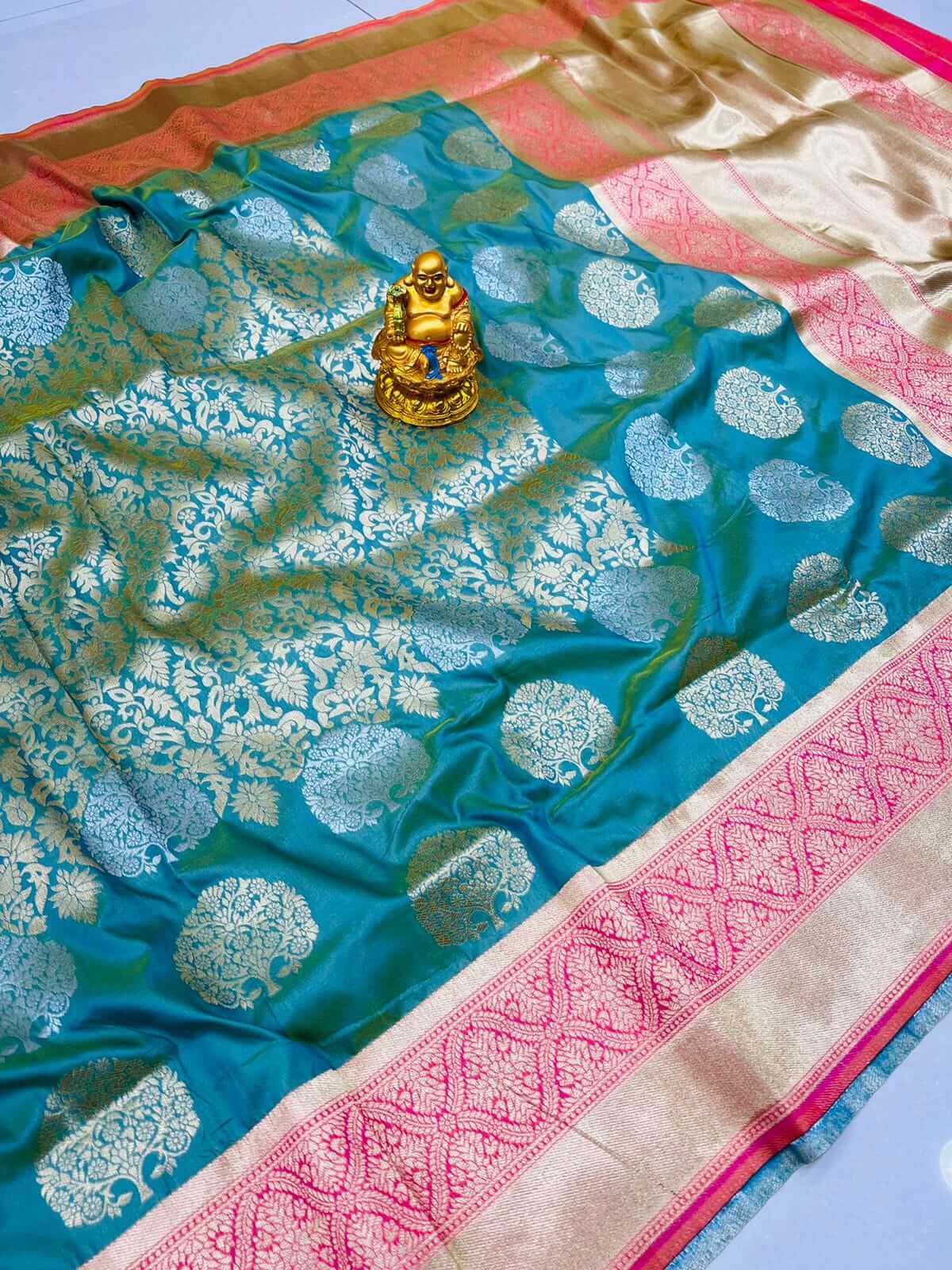 Profuse Turquoise Banarasi Silk Saree With Comely Blouse Piece