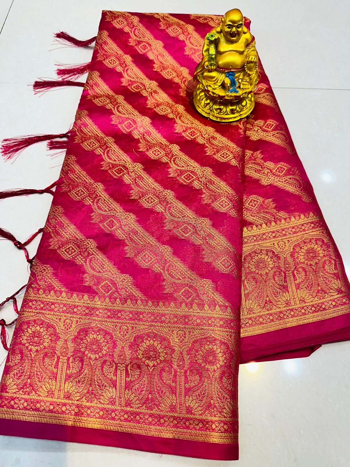 Sumptuous Dark Pink Organza Silk Saree With Exuberant Blouse Piece