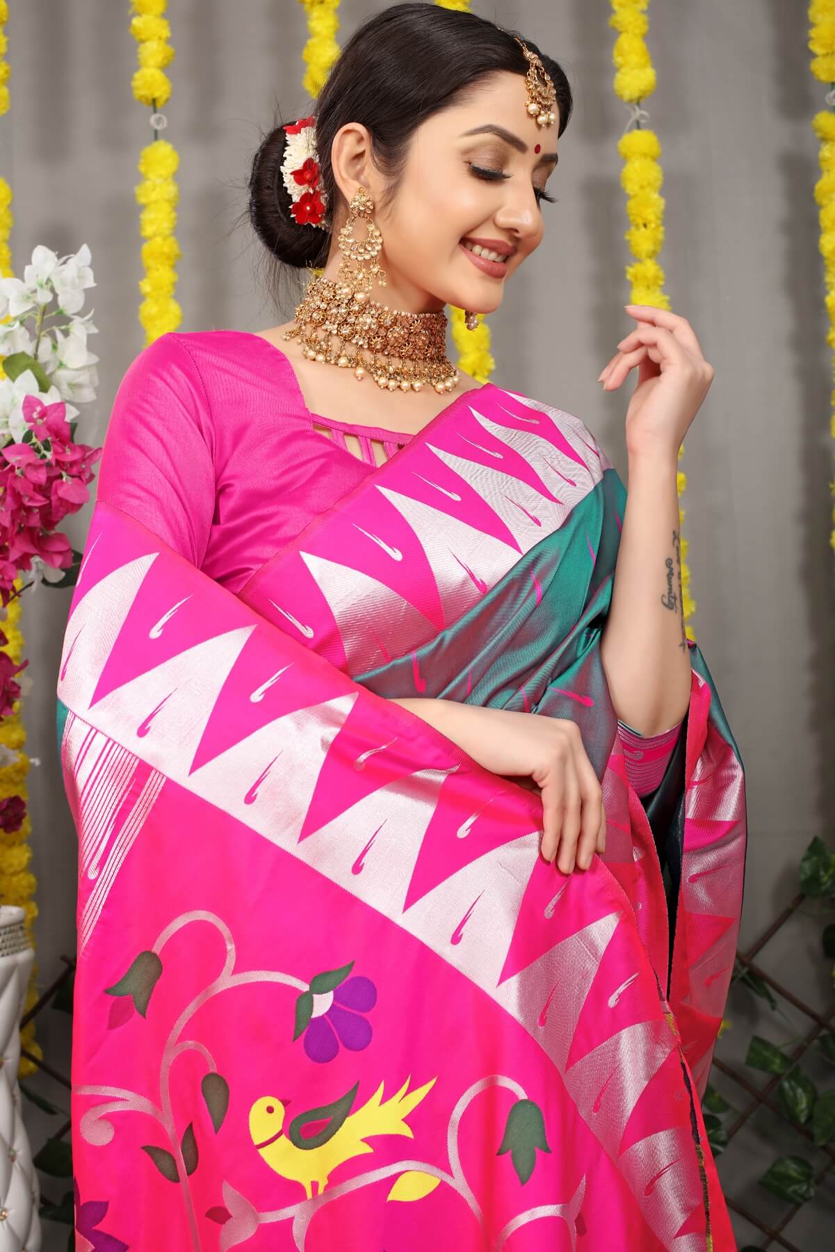 Serendipity Grey Paithani Silk Saree With Appealing Blouse Piece