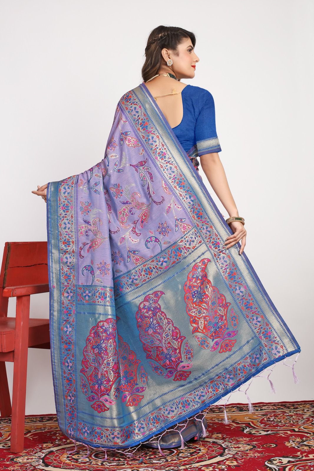 Smart Lavendor Pashmina saree With Breathtaking Blouse Piece