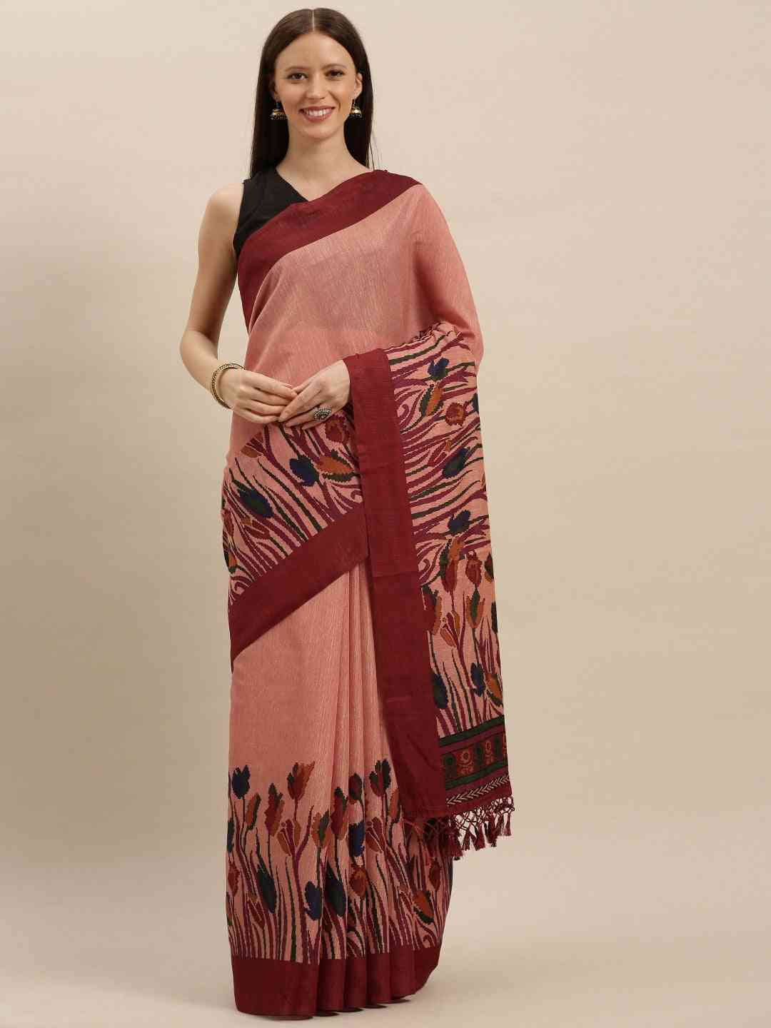 Stylish Silk Saree With Solid Floral Print