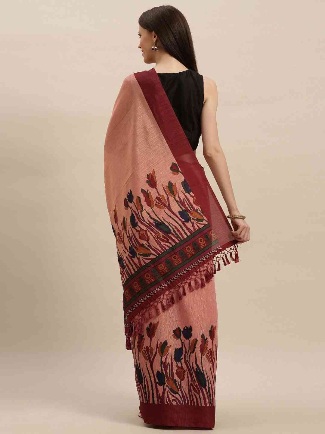 Stylish Silk Saree With Solid Floral Print