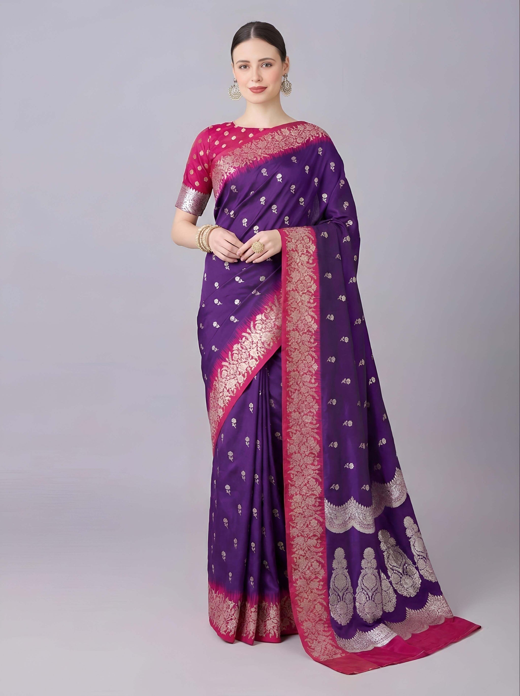 Luxuriant Purple Pure Zari Weaving Banarasi Silk Saree With Wonderful Blouse Piece