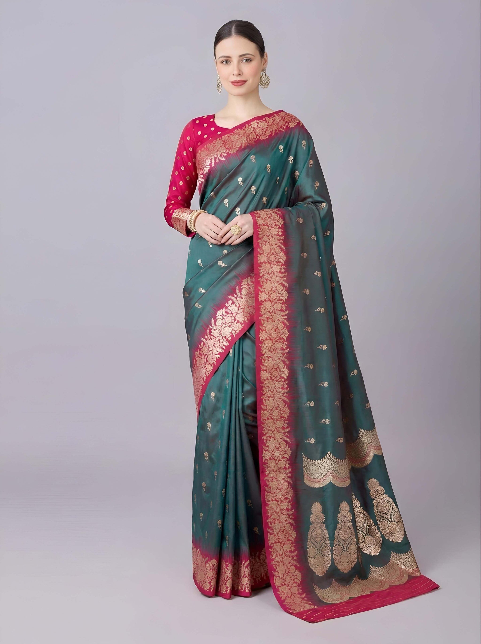 Nemesis Rama Pure Zari Weaving Banarasi Silk Saree With Desuetude Blouse Piece