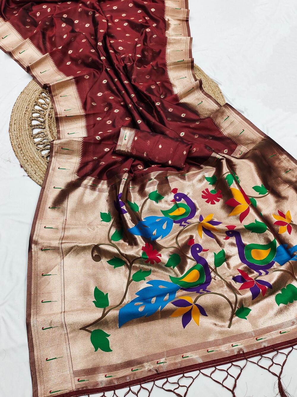 Adorning Maroon Paithani Silk Saree With Enamoring Blouse Piece