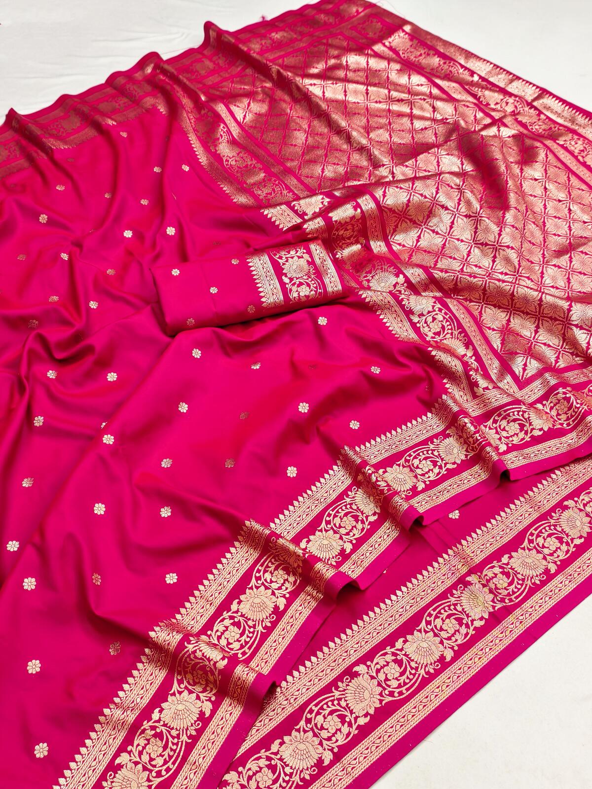 Susurrous Dark Pink Pure Zari Weaving Banarasi Silk Saree With Glamorous Blouse Piece