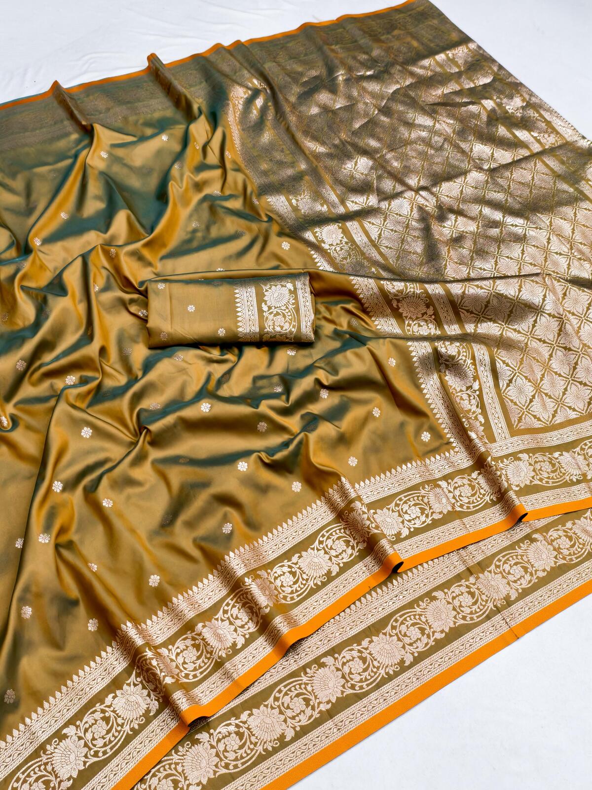 Pretty Mustard Pure Zari Weaving Banarasi Silk Saree With Whimsical Blouse Piece