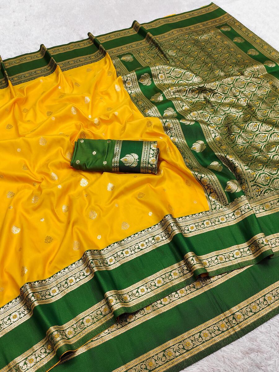 Susurrous Yellow Pure Zari Weaving Banarasi Silk Saree With Lassitude Blouse Piece