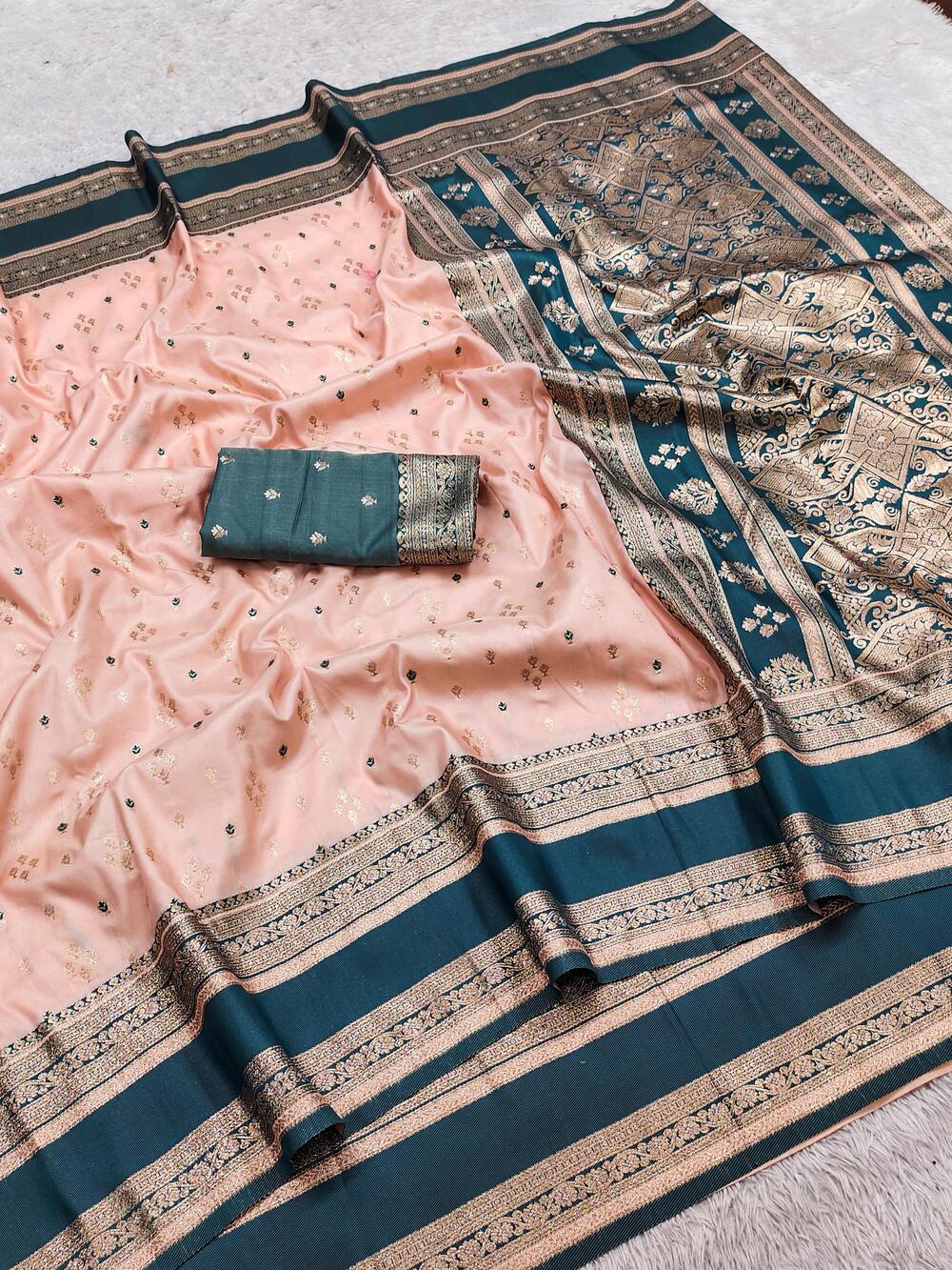 Capricious Peach Pure Zari Weaving Banarasi Silk Saree With Opulent Blouse Piece