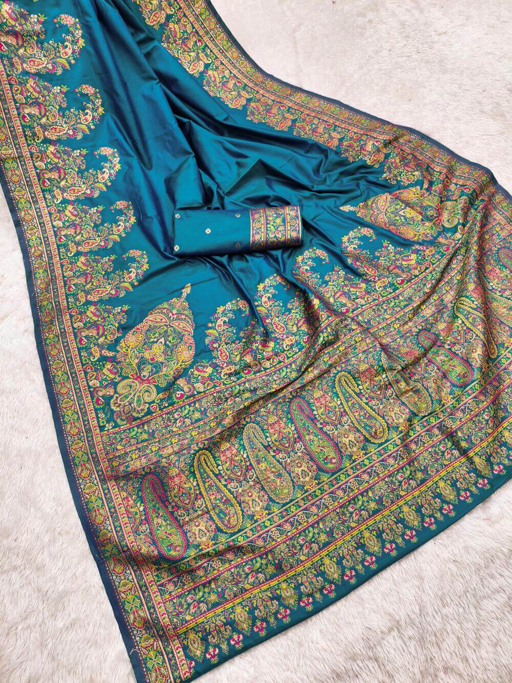 Desultory Blue Pashmina Saree With Effulgent Blouse Piece