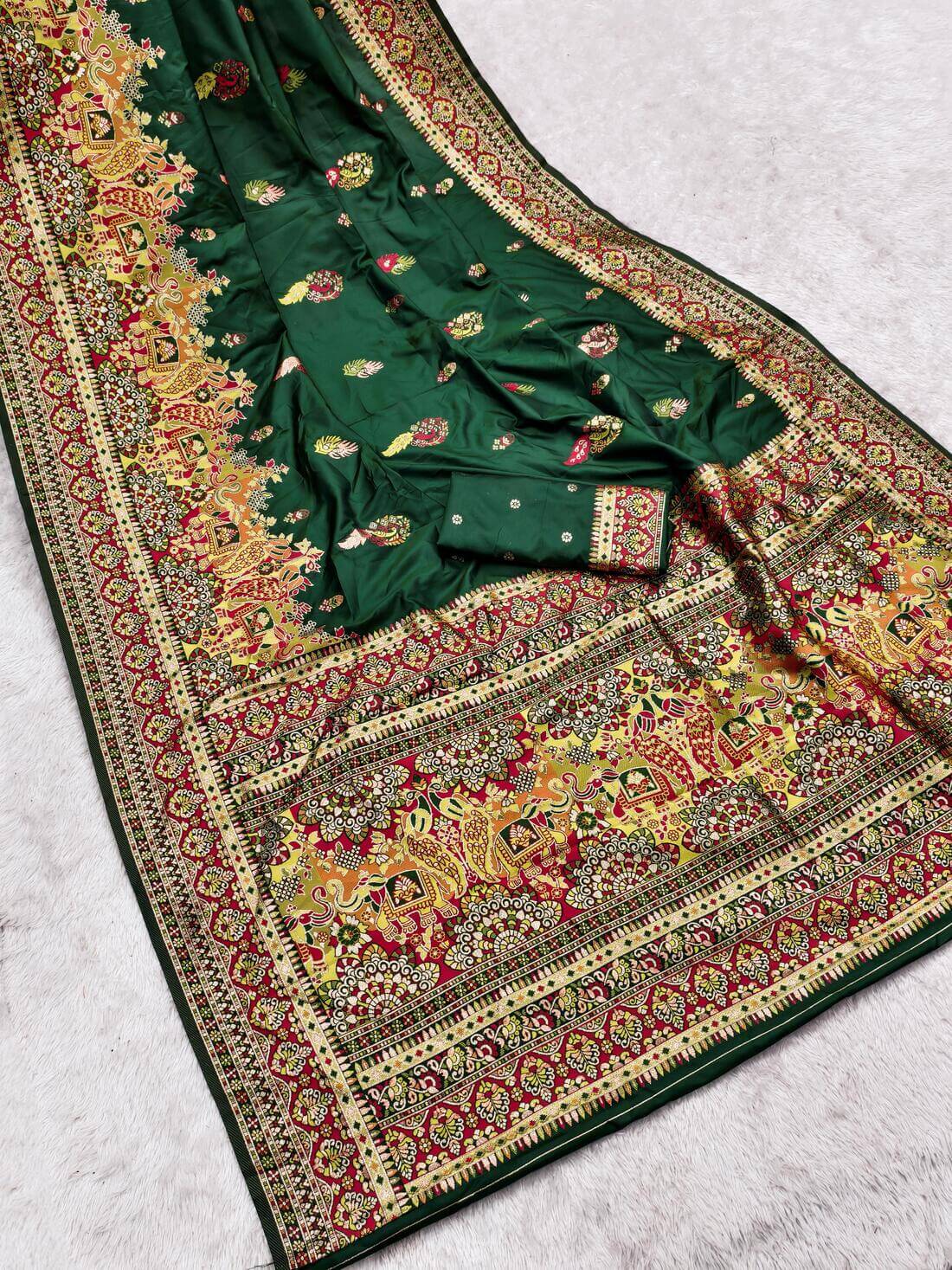 Vibrant Dark Green Pashmina Silk Saree With Designer Blouse Piece