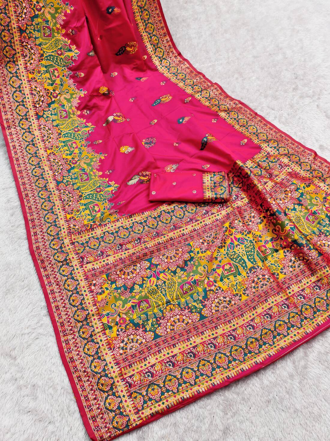 Incredible Dark Pink Pashmina Silk Saree With Aplomb Blouse Piece