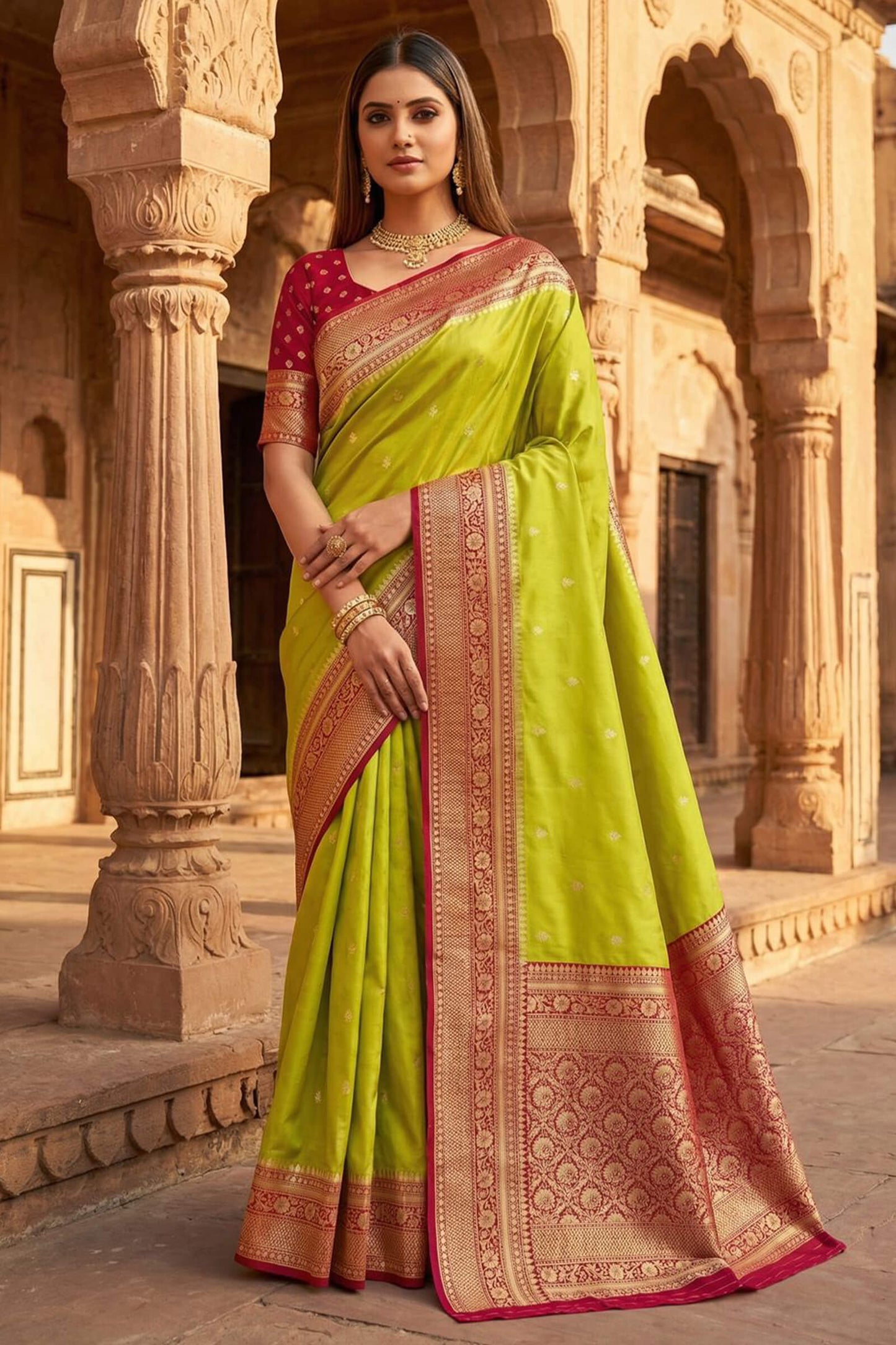 Captivating Parrot Pure Zari Weaving Banarasi Silk Saree With Bewitching Blouse Piece