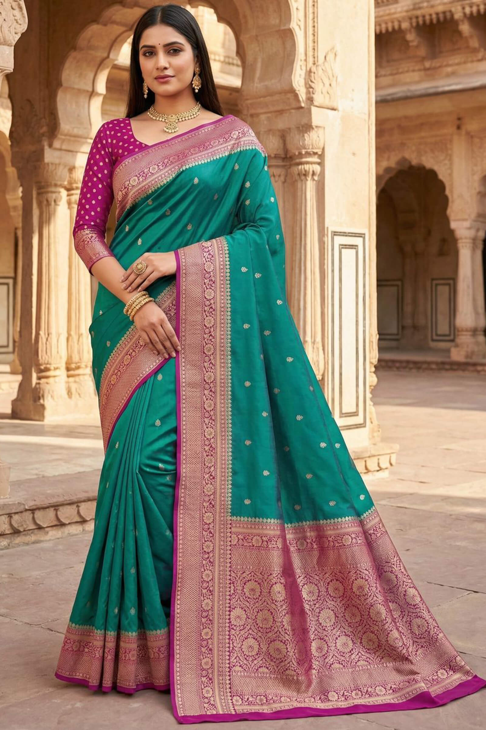 Scrupulous Rama Pure Zari Weaving Banarasi Silk Saree With Imaginative Blouse Piece