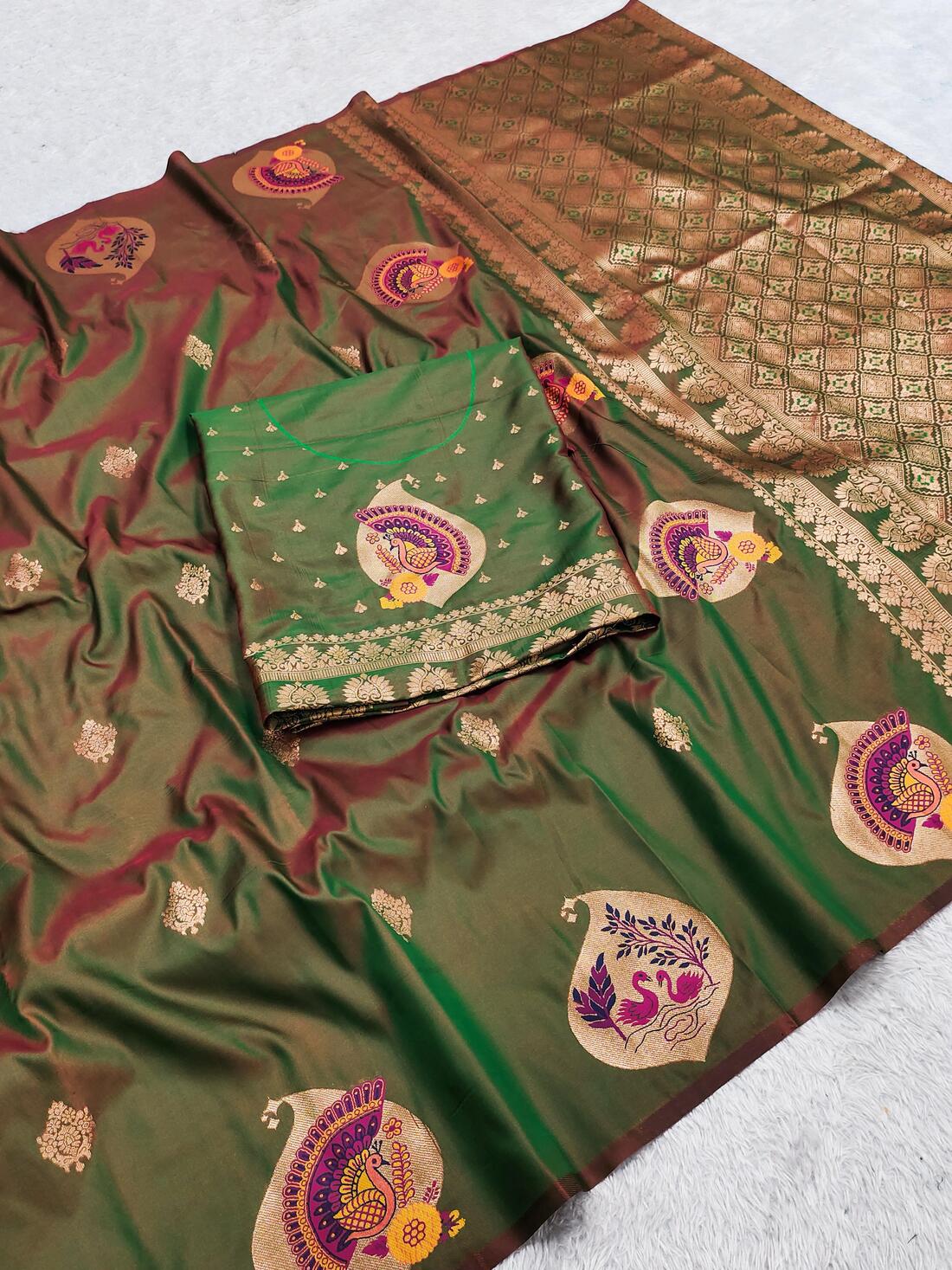 Rhapsodic Green Pure Zari Weaving Banarasi Silk Saree With Assemblage Blouse Piece