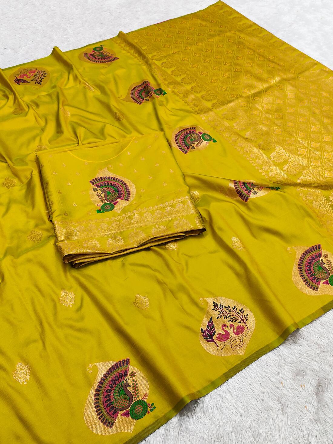 Deserving Mustard Pure Zari Weaving Banarasi Silk Saree With Ebullience Blouse Piece