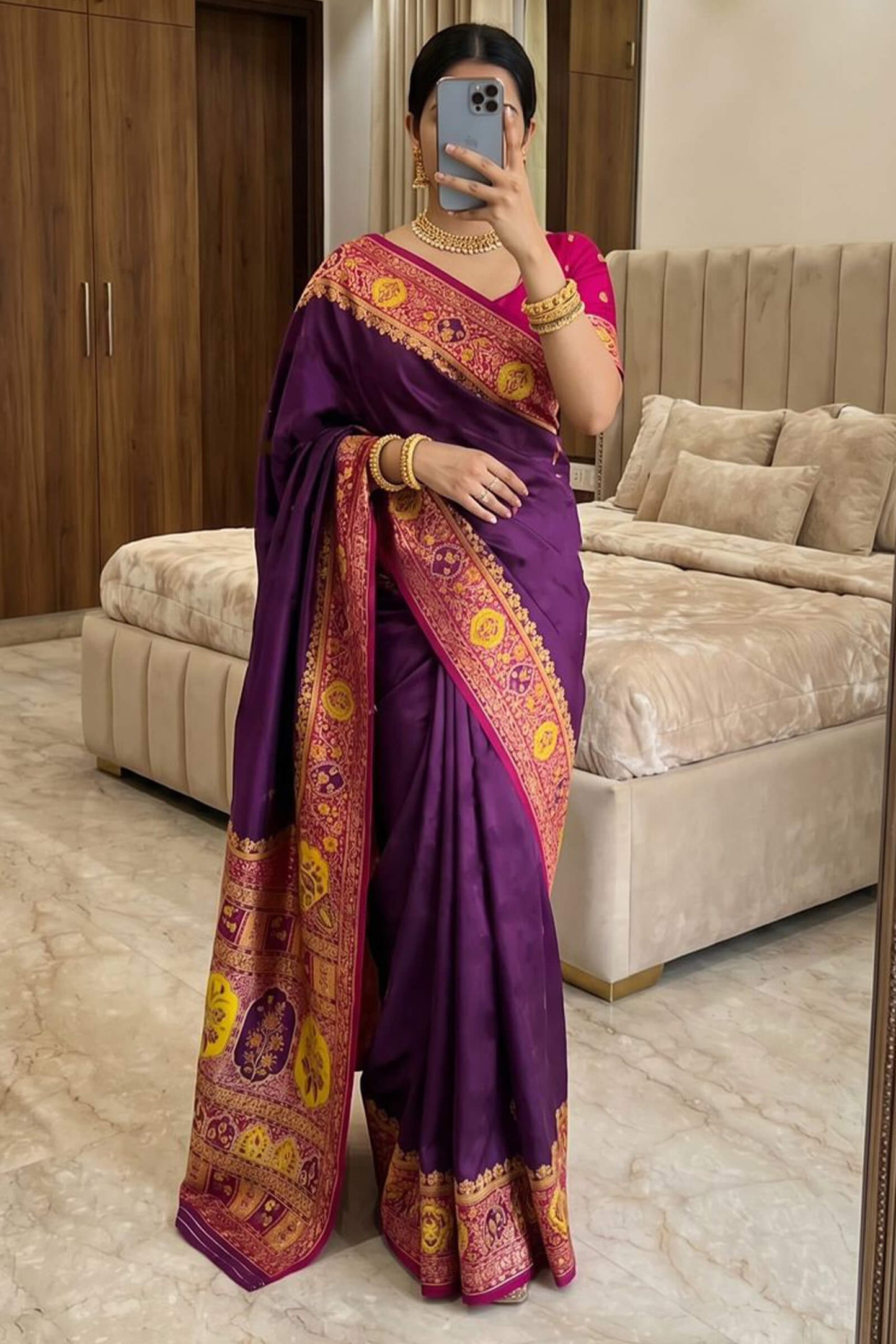 Energetic Purple Pashmina Silk Saree With Demure Blouse Piece