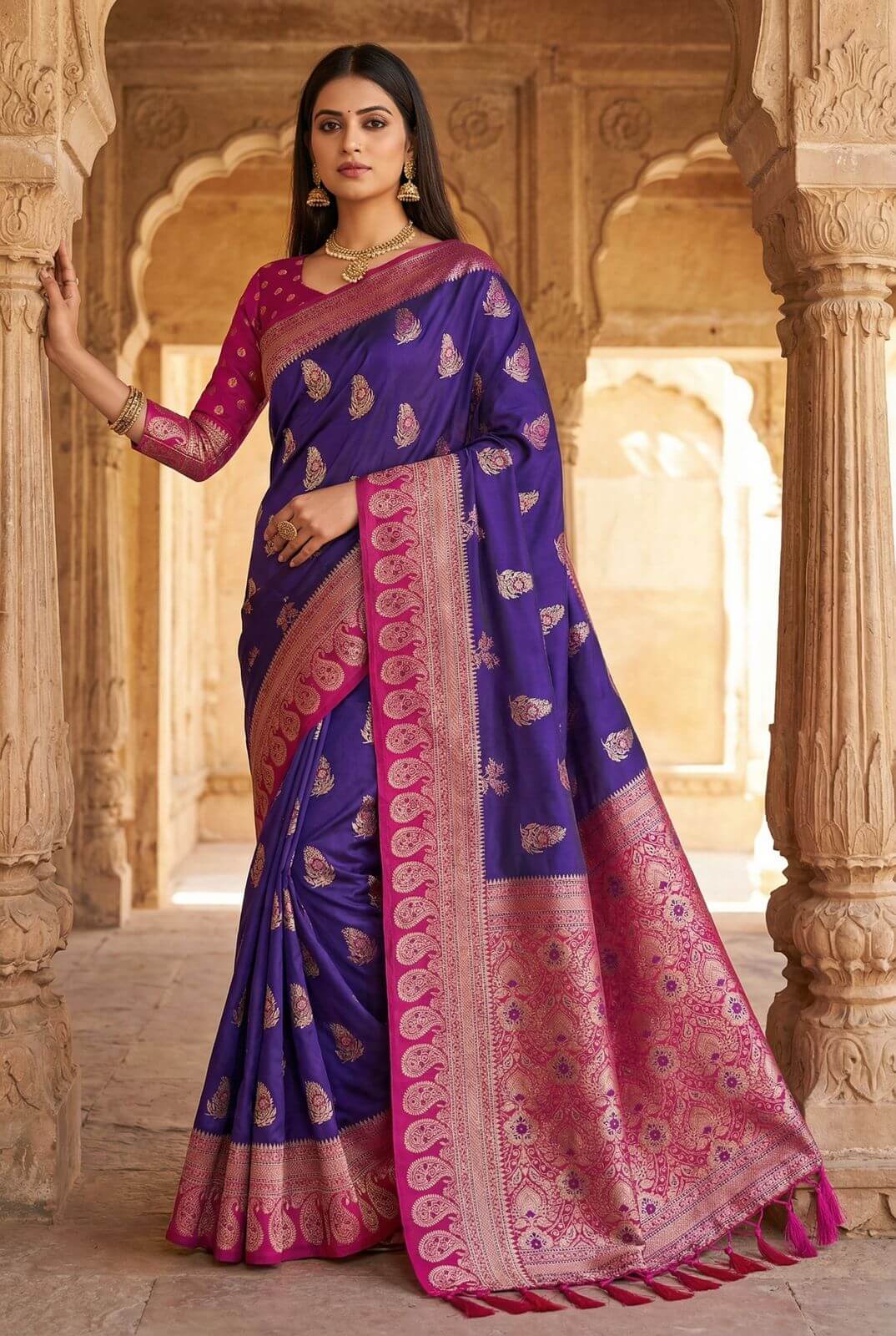 Scintillating Royal Blue Pure Zari Weaving Banarasi Silk Saree With Luminous Blouse Piece