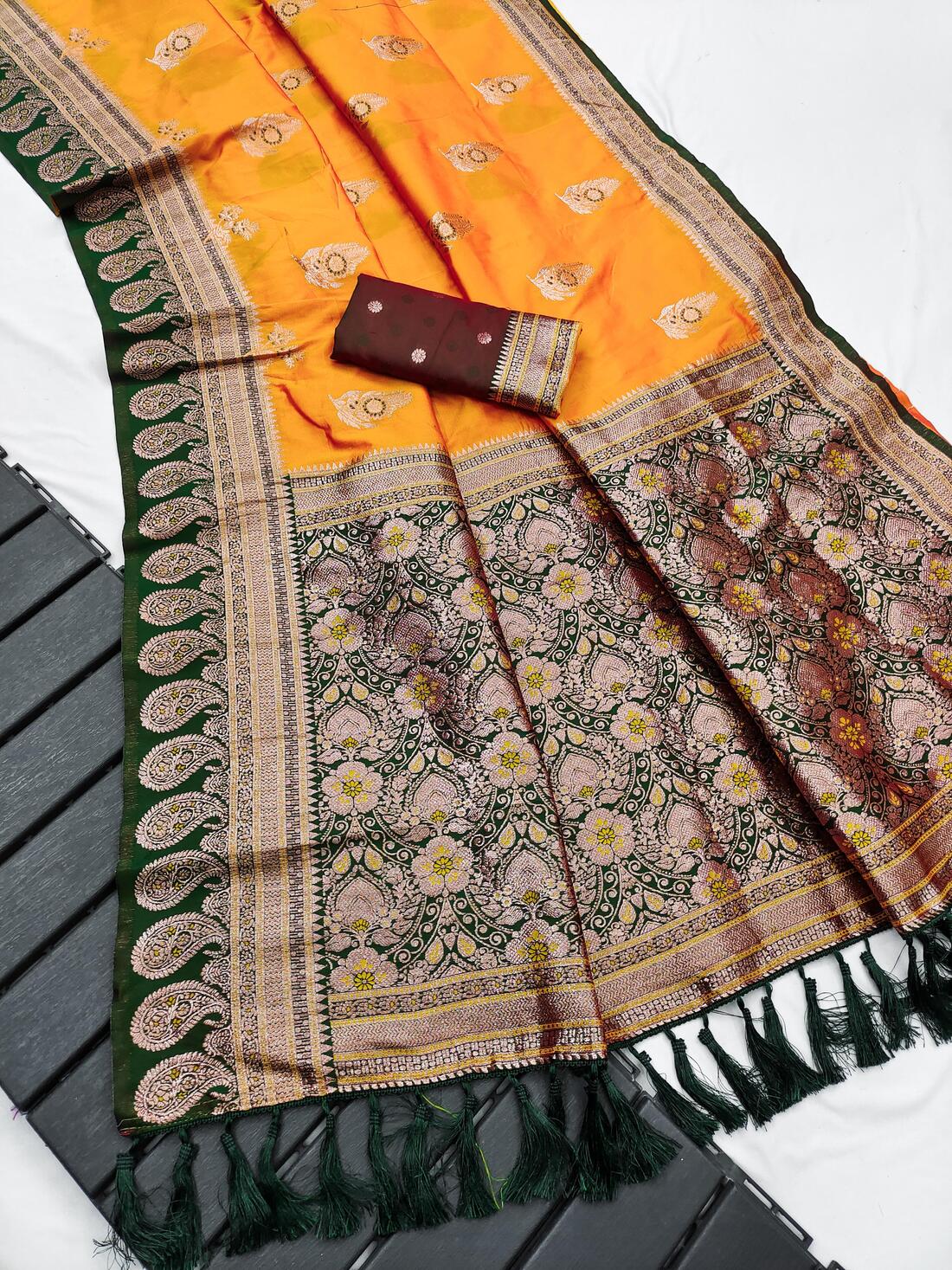 Quintessential Yellow Pure Zari Weaving Banarasi Silk Saree With Snazzy Blouse Piece