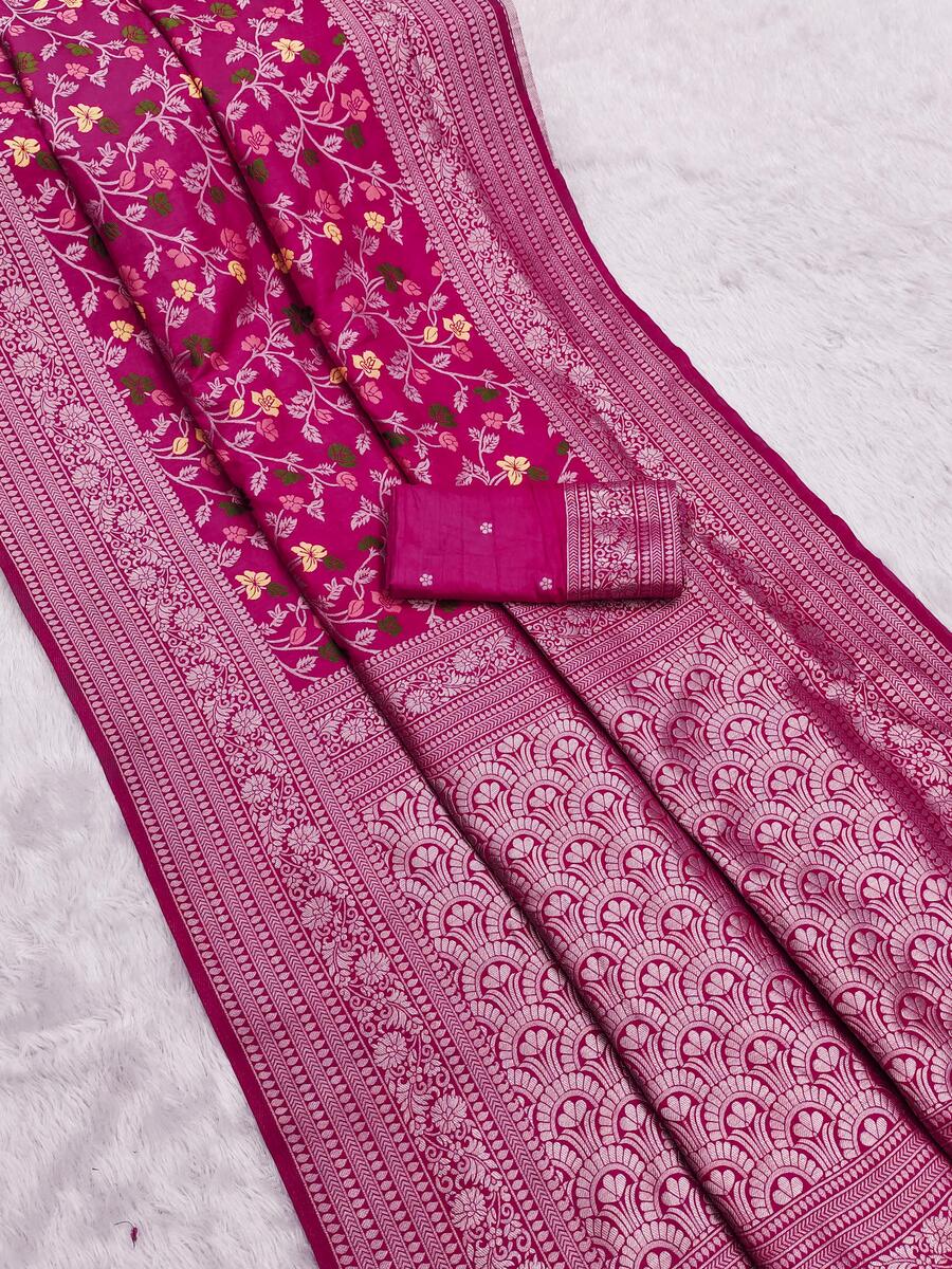 Alluring Dark Pink Soft Banarasi Silk Saree With Blooming Blouse Piece