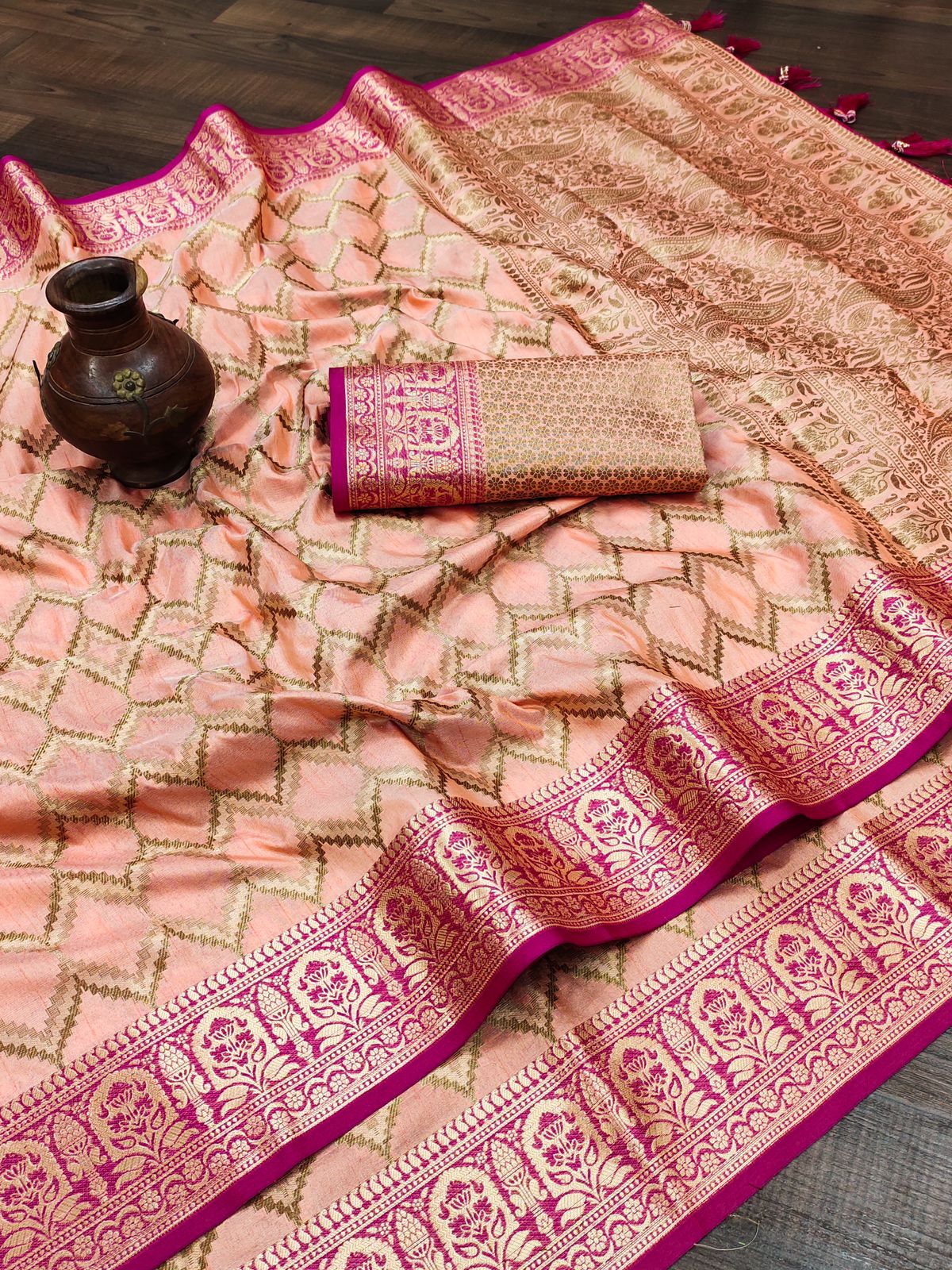 Arresting Peach Soft Banarasi Silk Saree With Twirling Blouse Piece