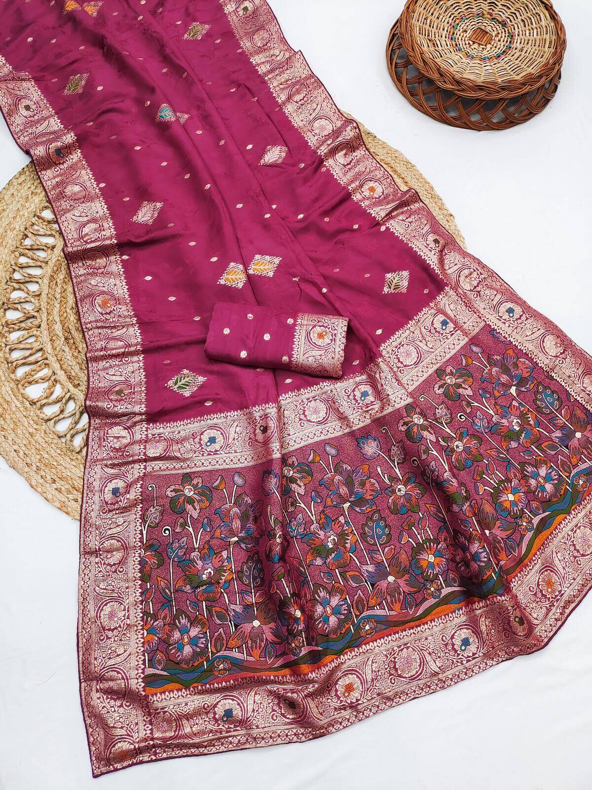 Snappy Dark Pink Banarasi Dola Silk Saree With Propinquity Blouse Piece